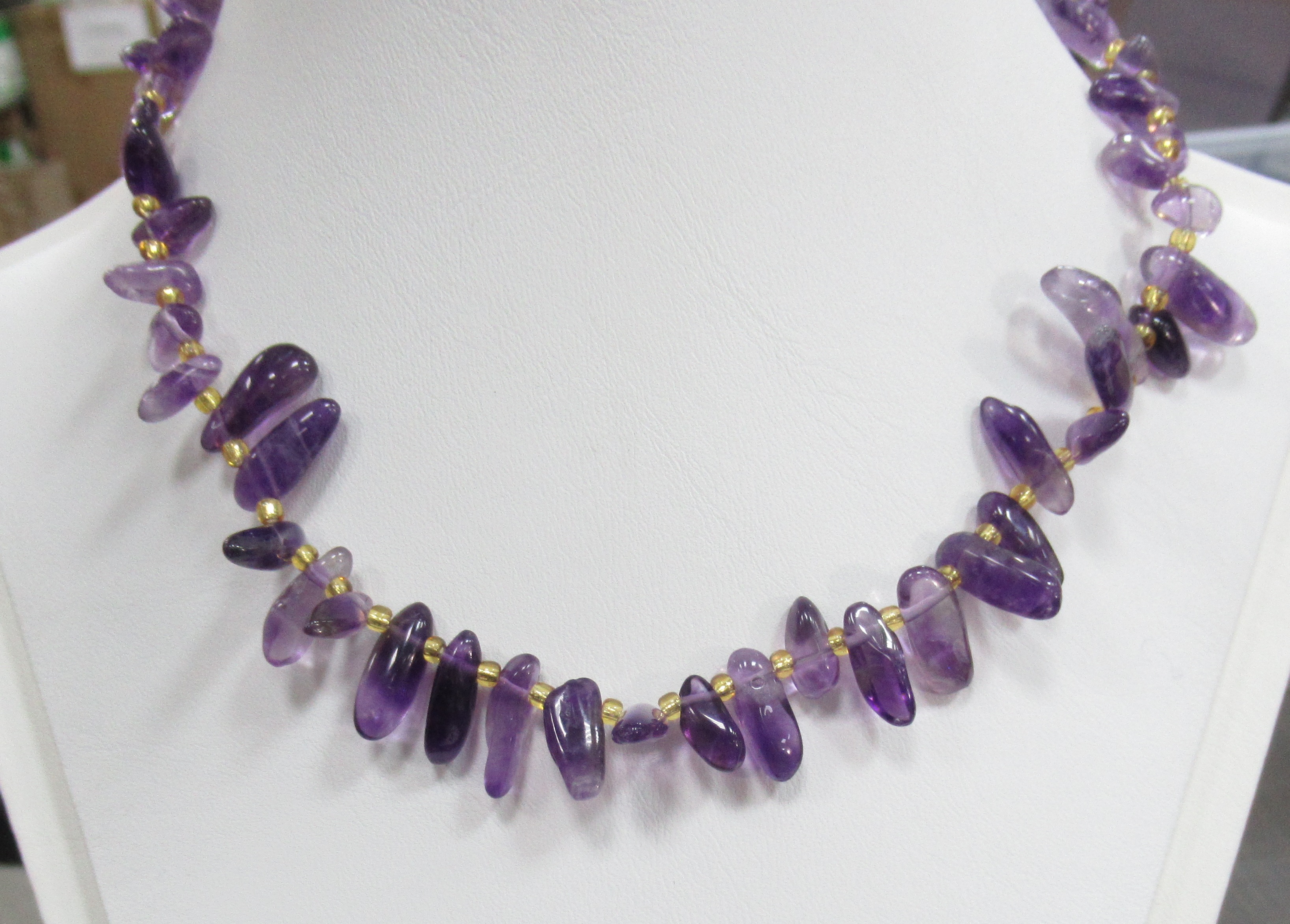 Бусы из аметиста